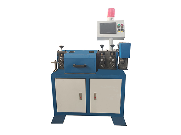 1-3定切數(shù)控調(diào)直機(jī)